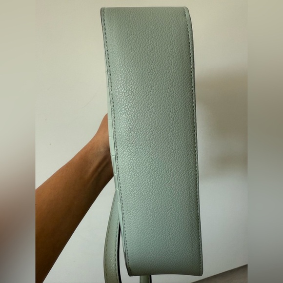 Victoria Secret High Quality Mini Crossbody Bag NWOT - Picture 5 of 7